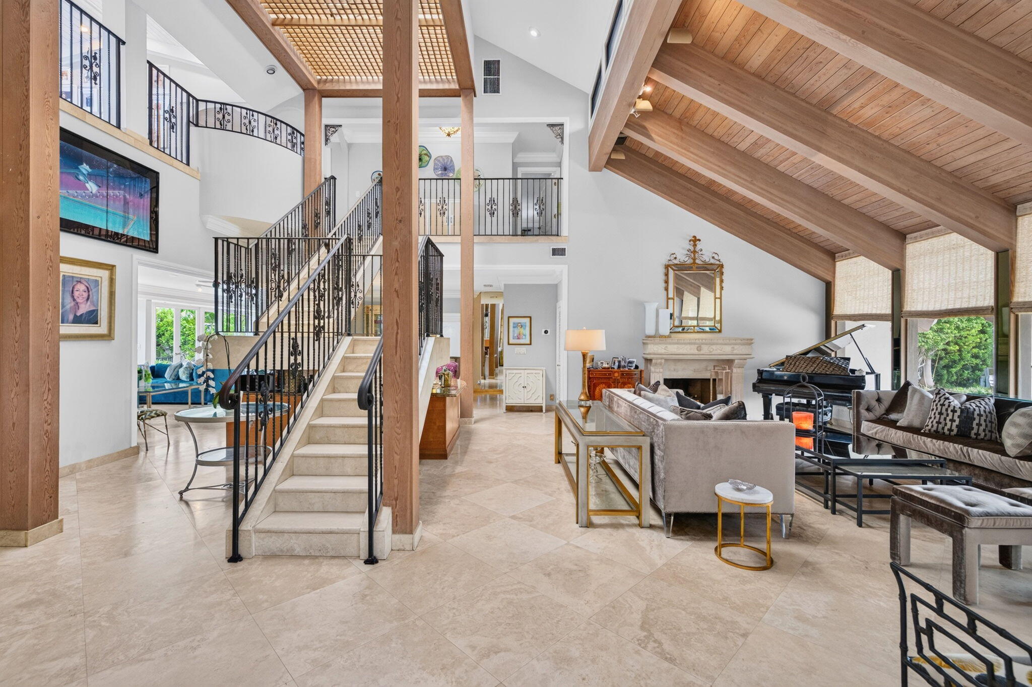 CORAL RIDGE COUNTRY CLUB - Residential