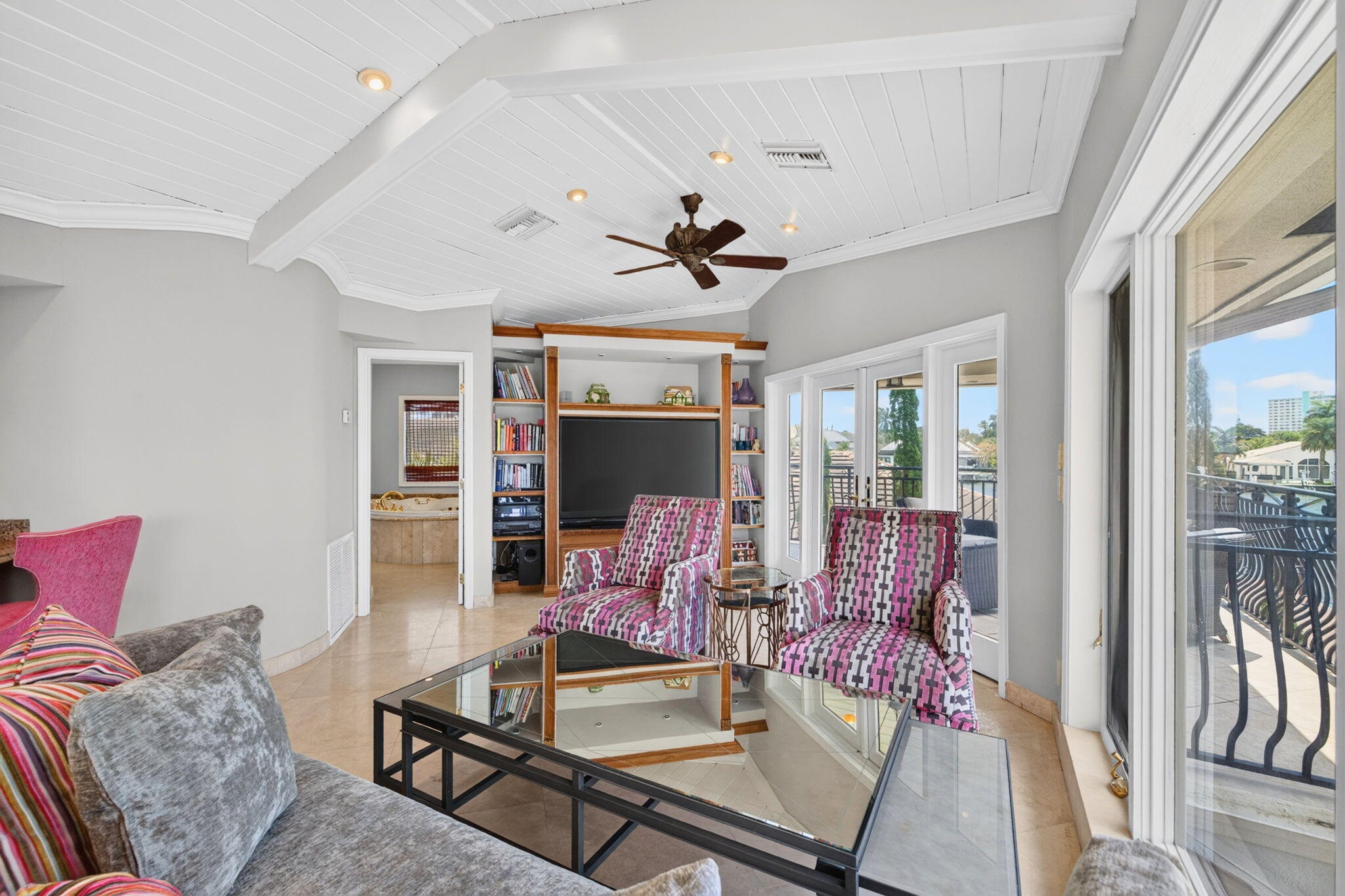 CORAL RIDGE COUNTRY CLUB - Residential