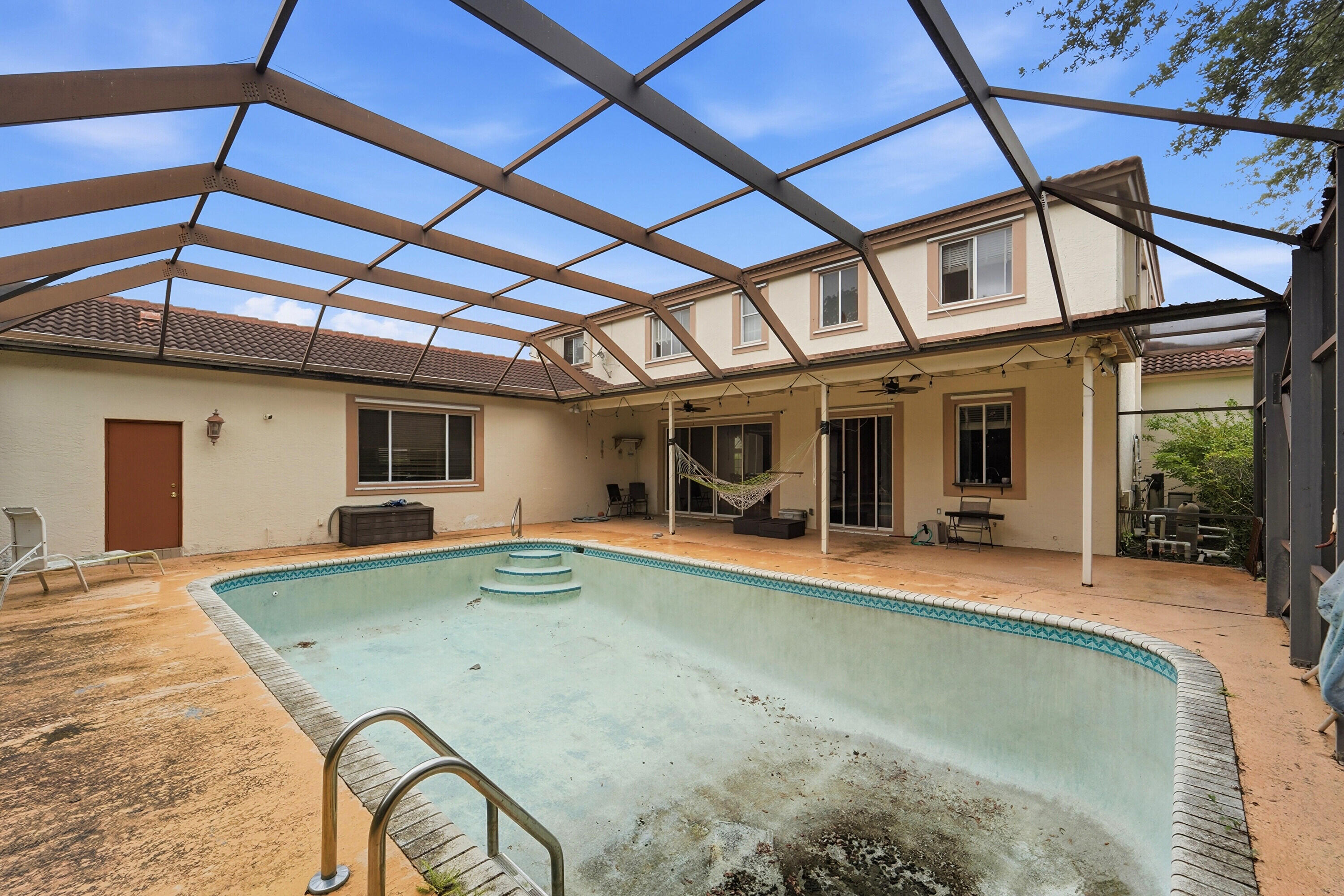 KENSINGTON - Residential