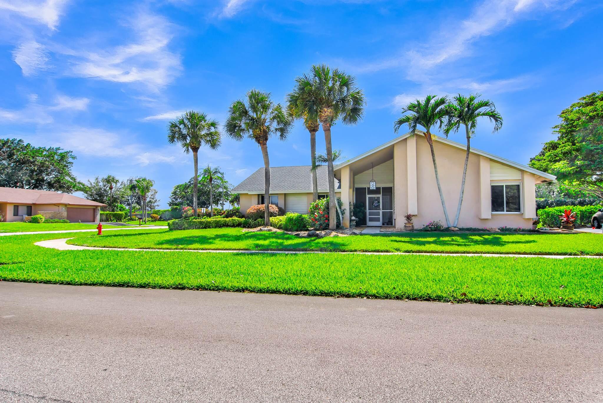BENTBROOK / BOCA CHASE SEC 1 - Residential
