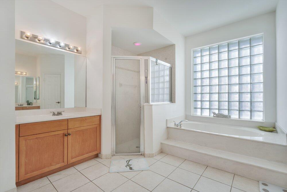 CORAL CREEK REPLAT NO 3 - Residential