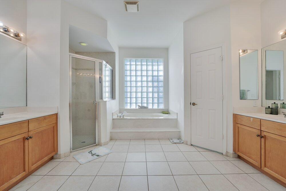 CORAL CREEK REPLAT NO 3 - Residential