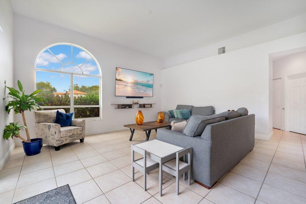 CORAL CREEK REPLAT NO 3 - Residential