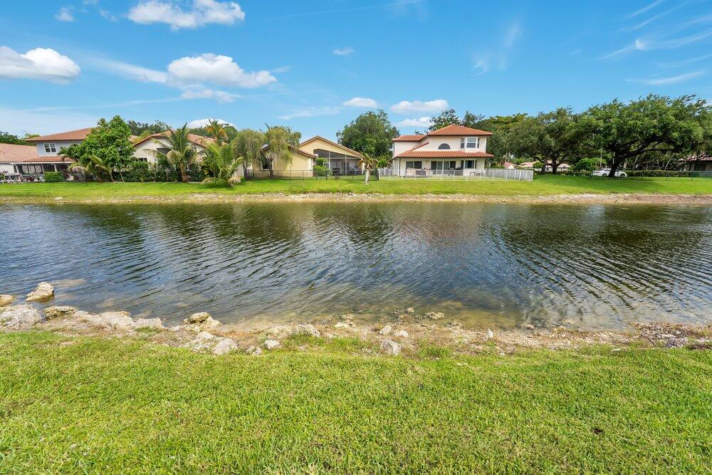 CORAL CREEK REPLAT NO 3 - Residential