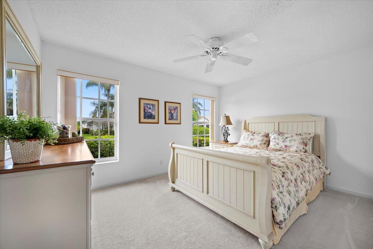 CYPRESS LAKES 12 - Residential