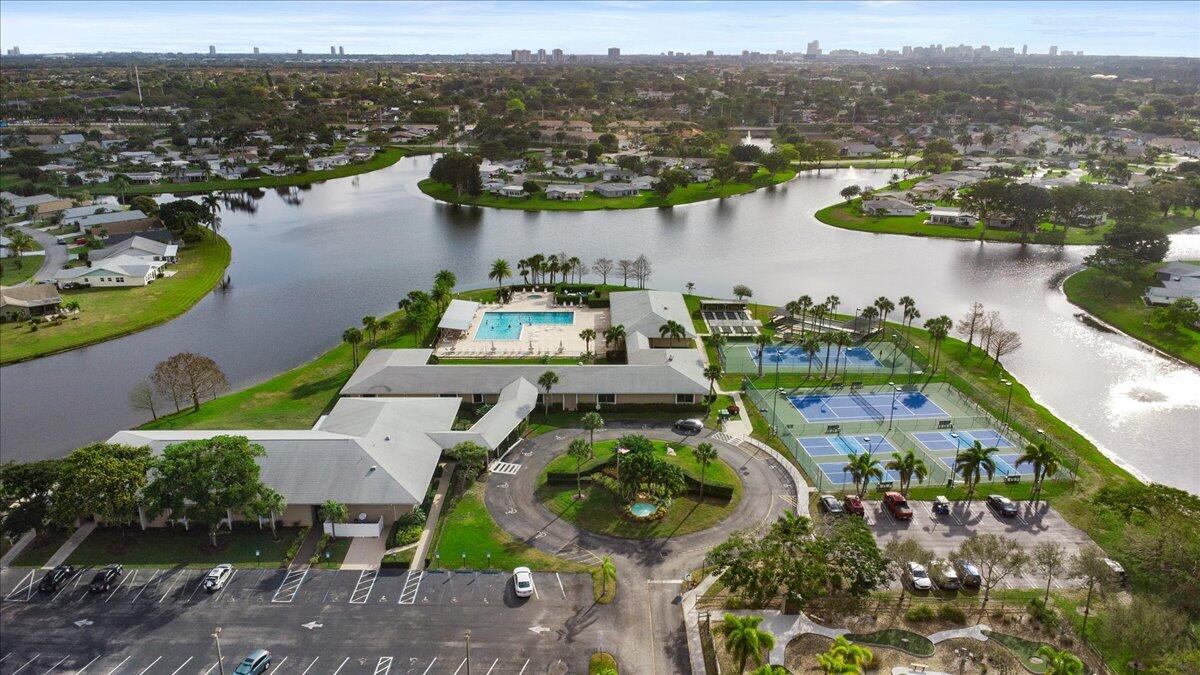 CYPRESS LAKES 12 - Residential