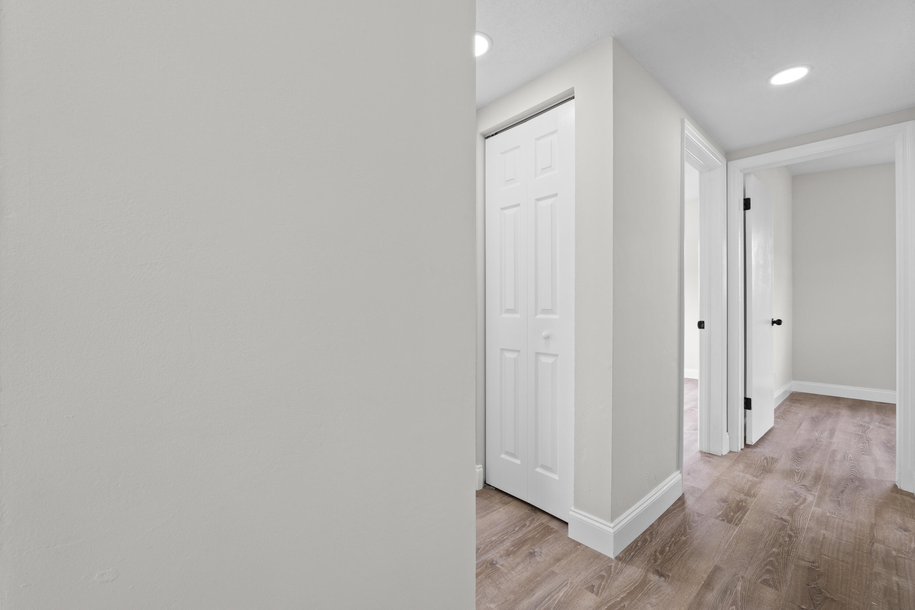 FOREST HILL VILLAGE 3 - Residential Lease