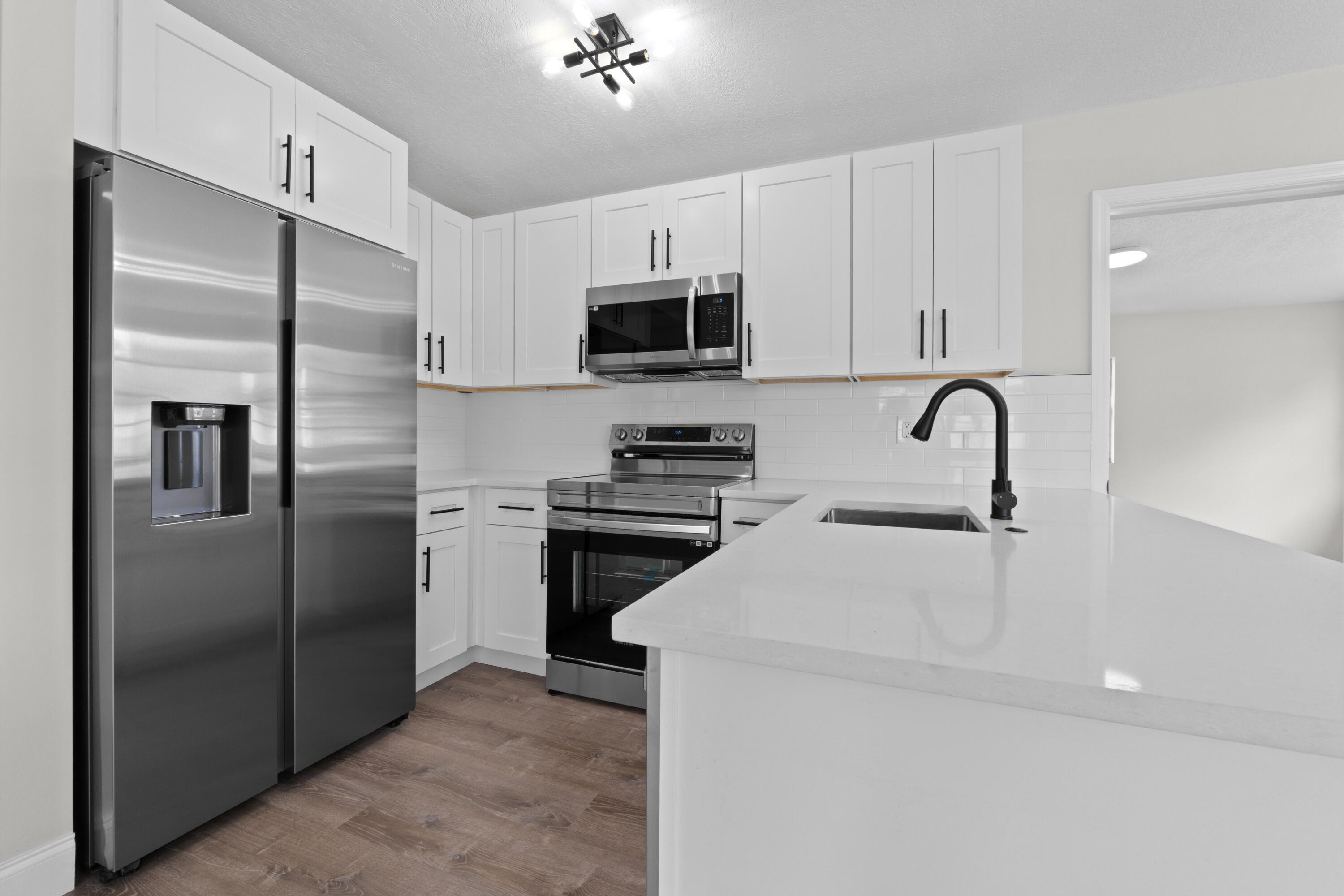 FOREST HILL VILLAGE 3 - Residential Lease
