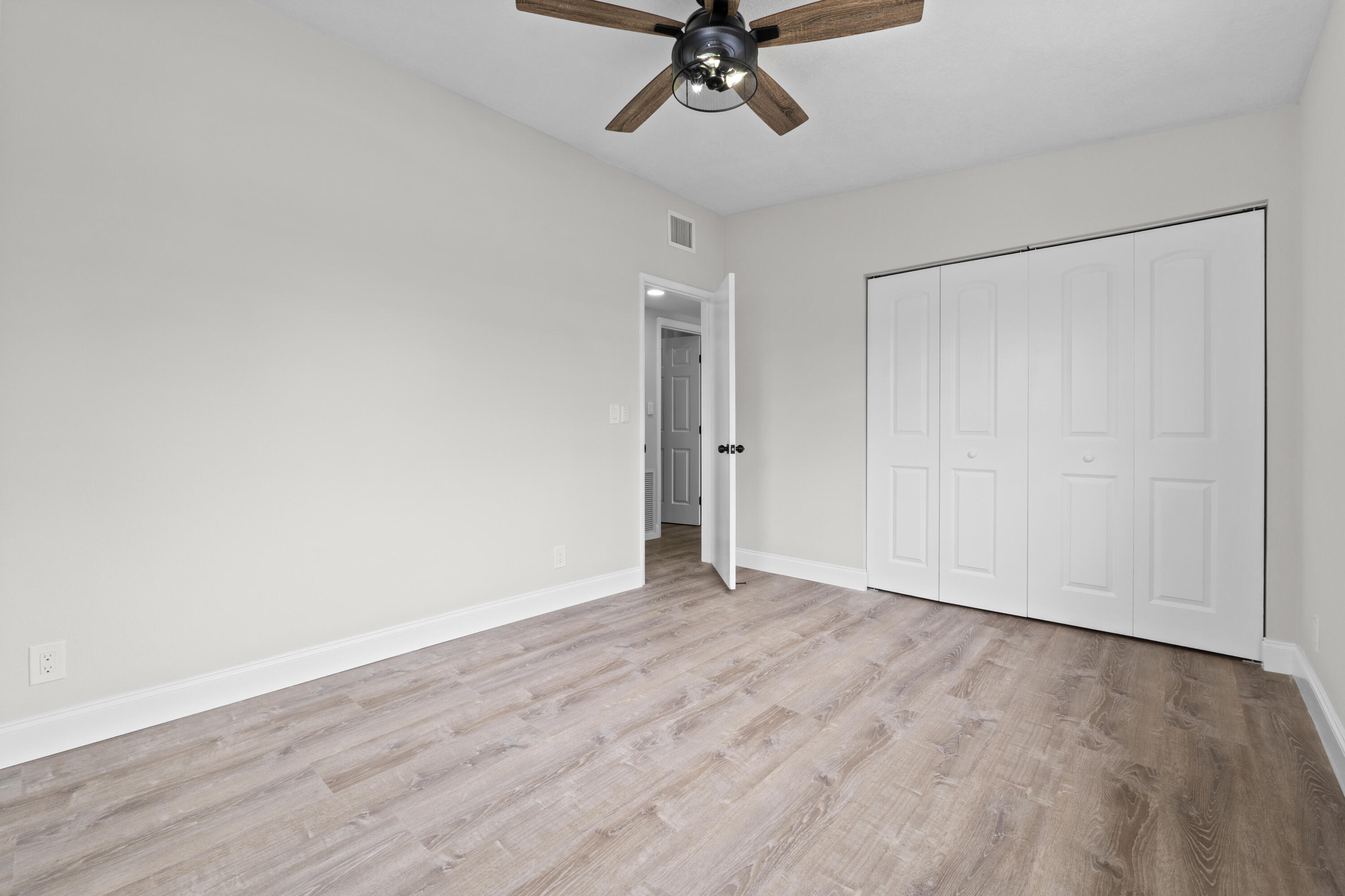 FOREST HILL VILLAGE 3 - Residential Lease
