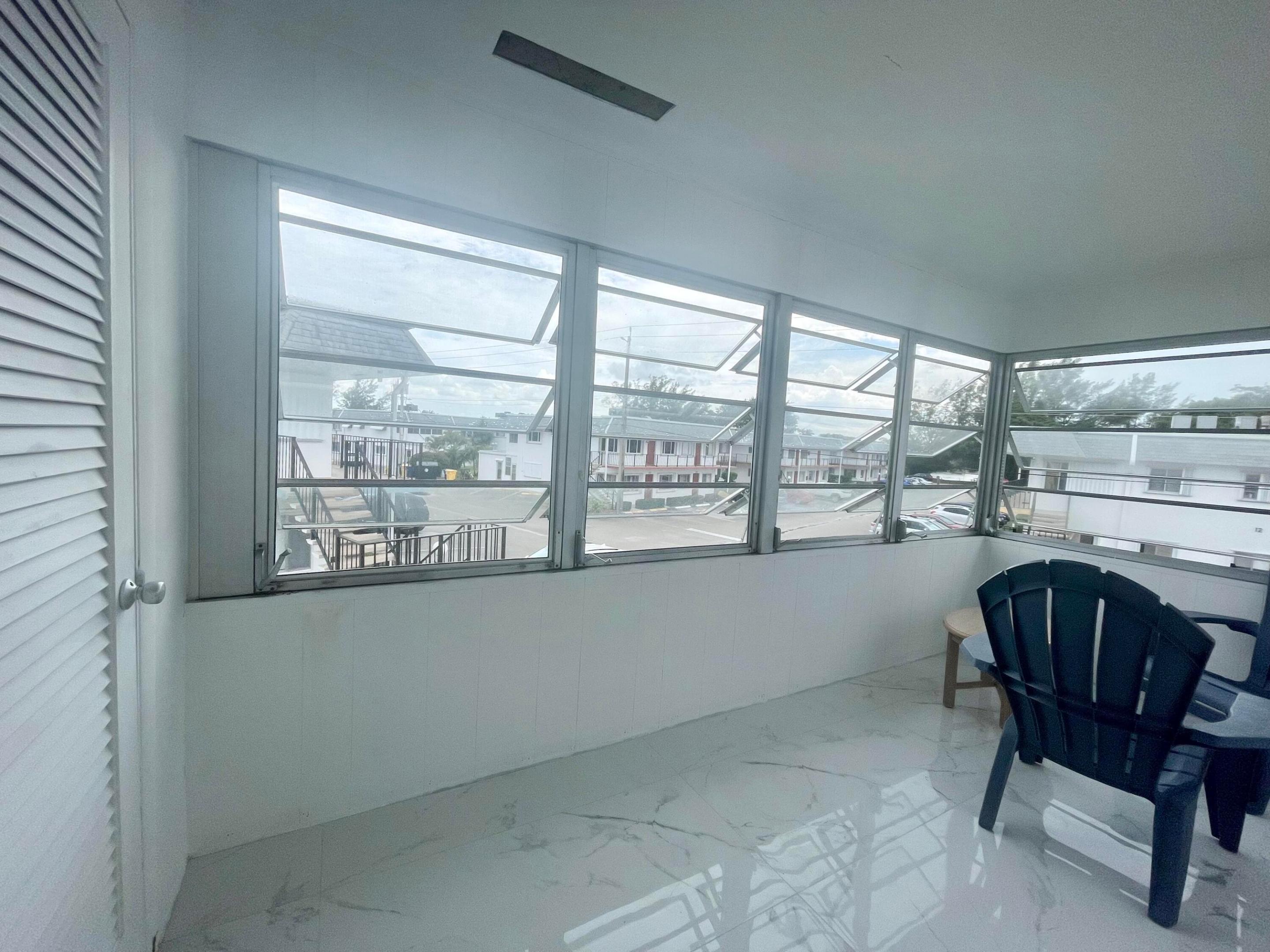 MURRY HILLS - Residential Lease