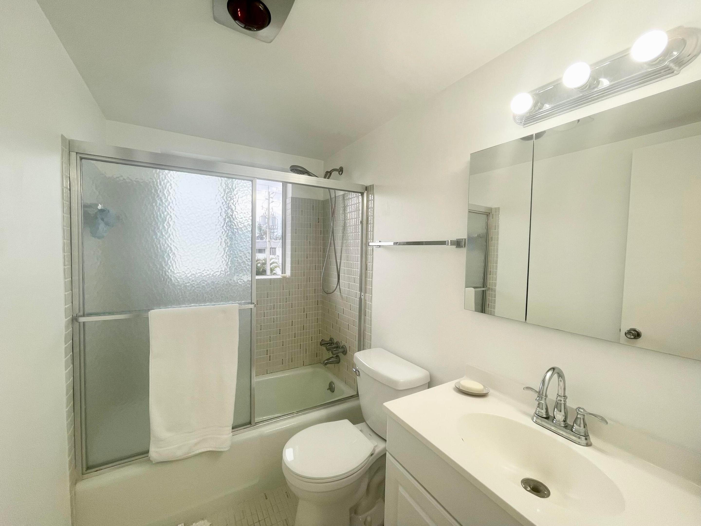 MURRY HILLS - Residential Lease