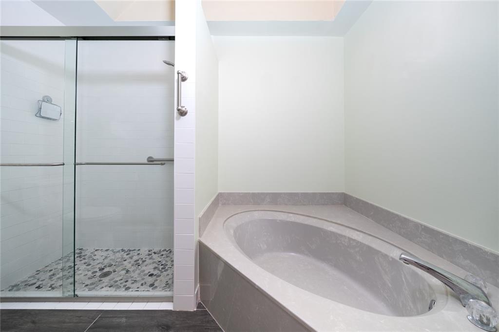 Executive Estates - Residential