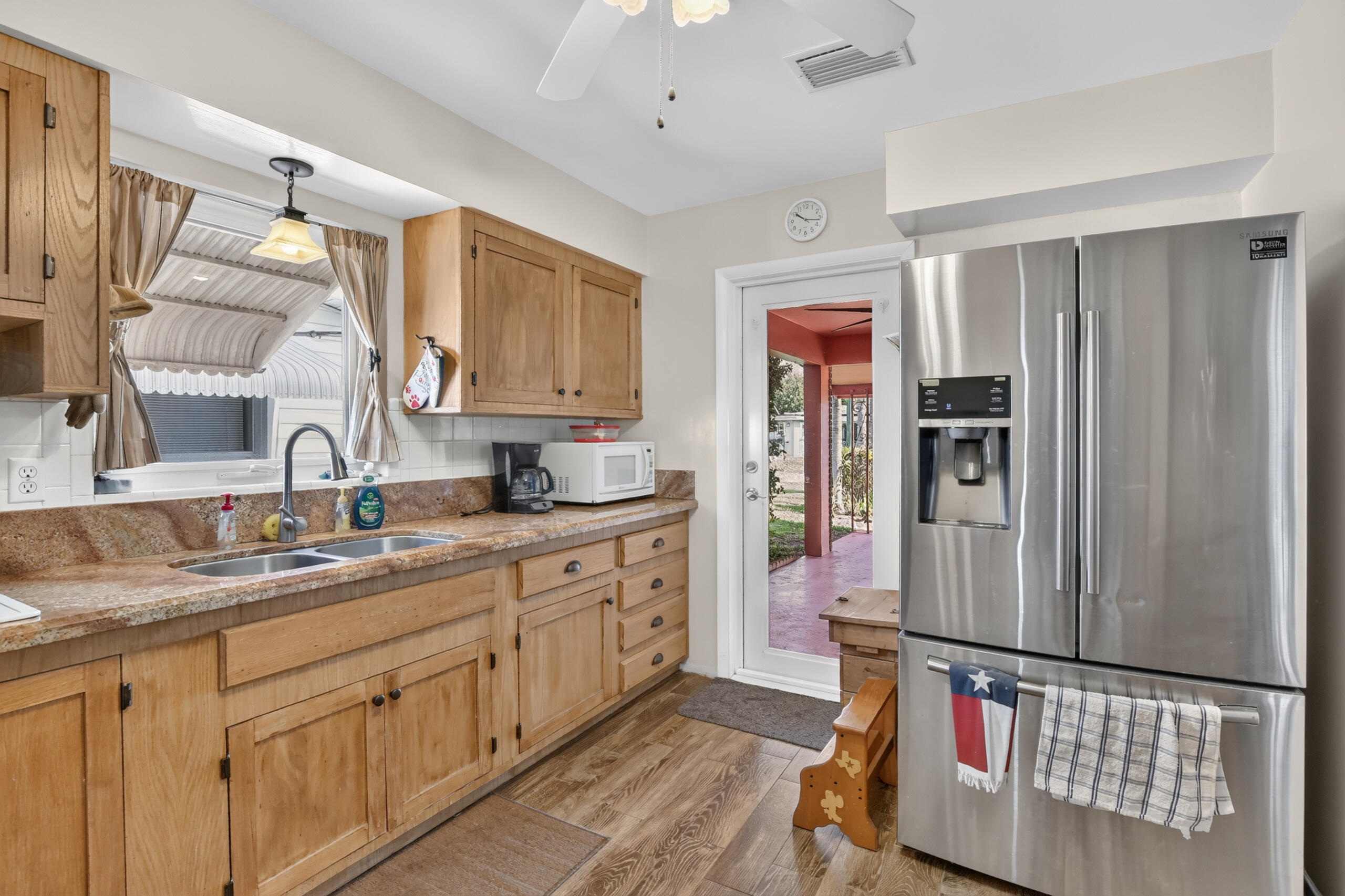 NORTH ANDREWS GARDENS FIRST ADD - Residential