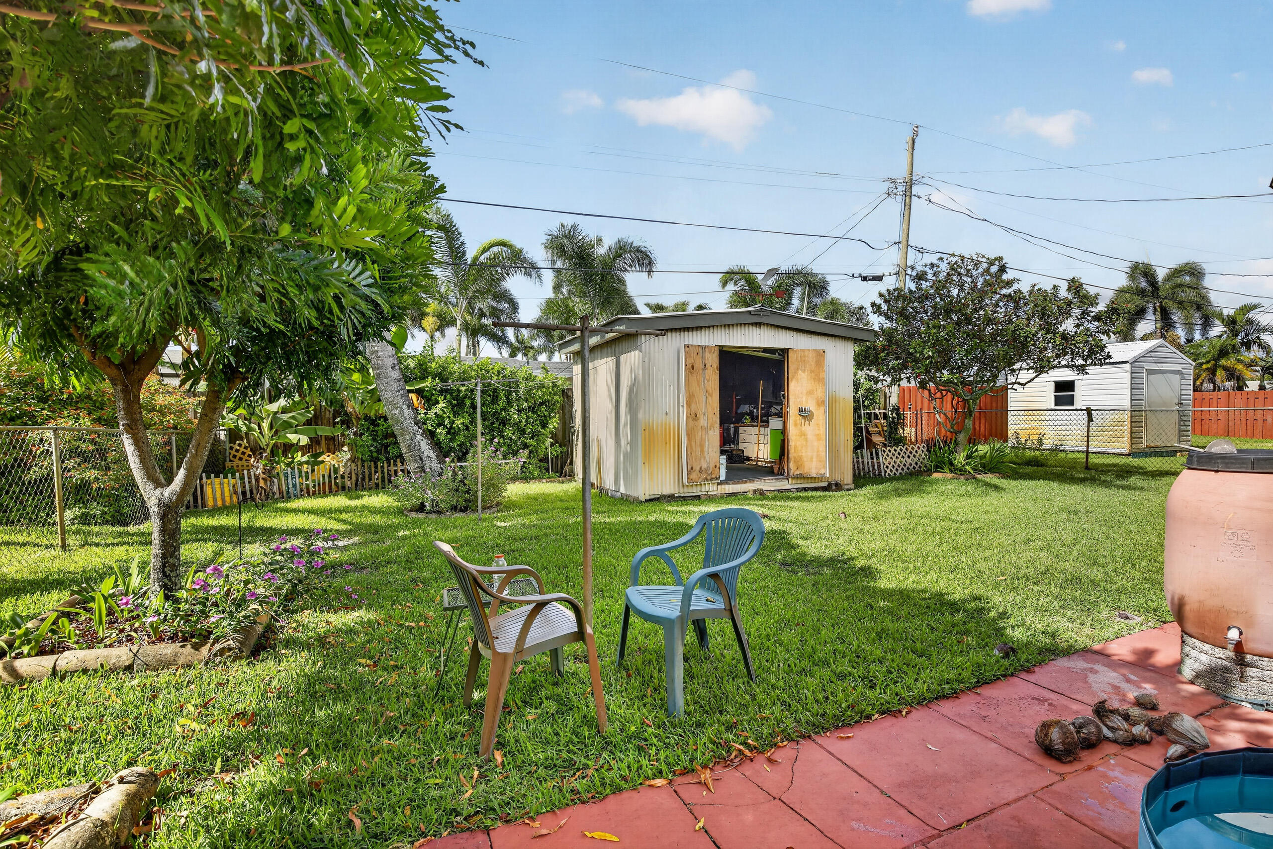 NORTH ANDREWS GARDENS FIRST ADD - Residential