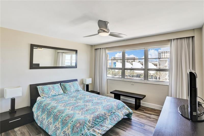 Ocean Monarch - Residential
