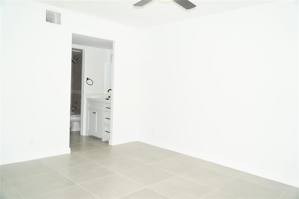 Coral West Condo - Residential