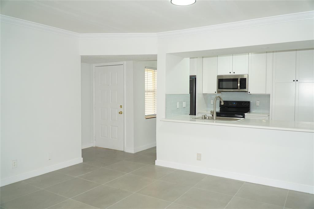 Coral West Condo - Residential