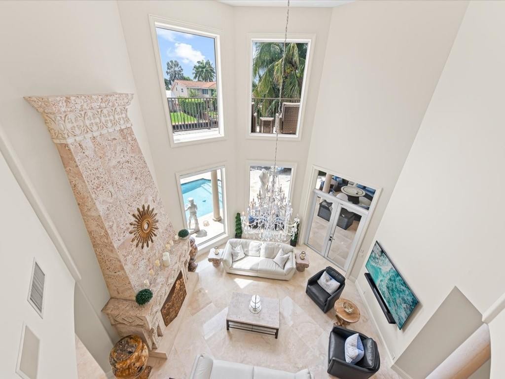 Coral Ridge Country Club - Residential