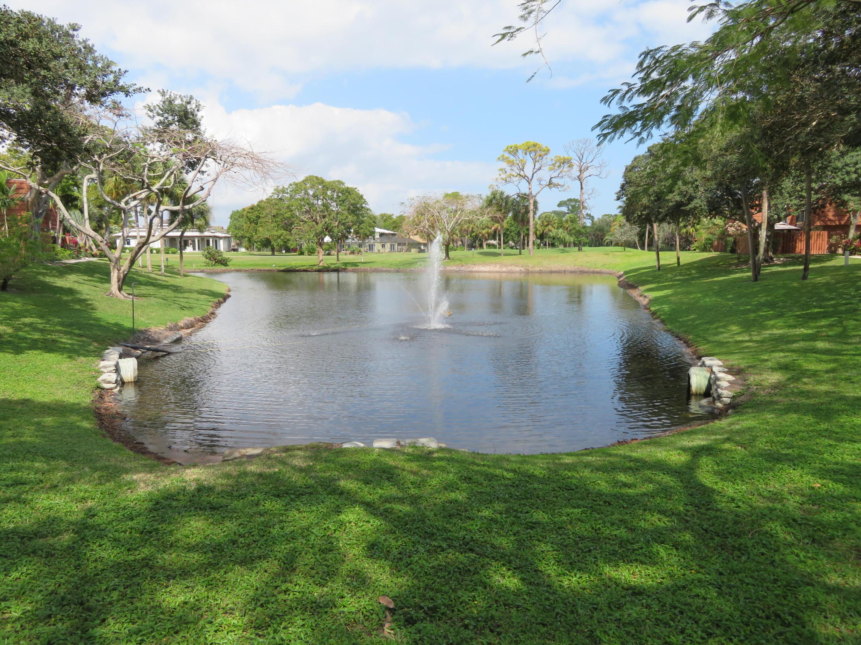 LAKESIDE - Residential