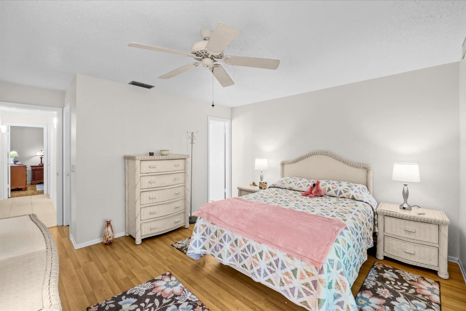 VISTA PINES CONDO - Residential