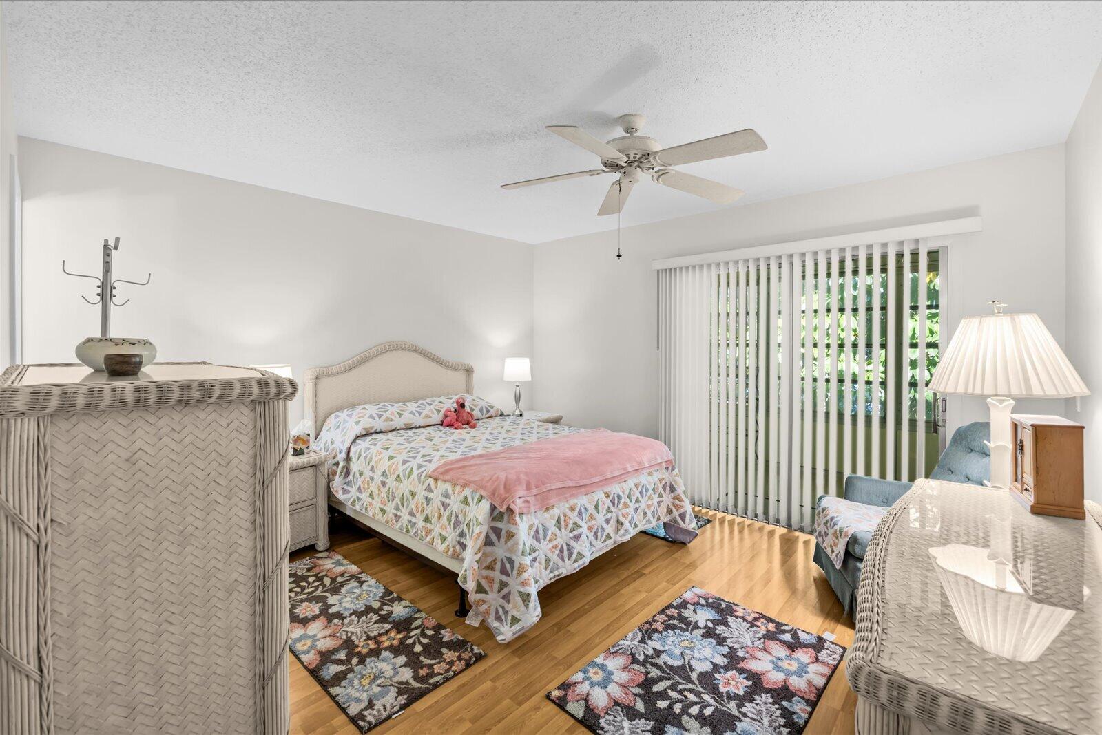 VISTA PINES CONDO - Residential