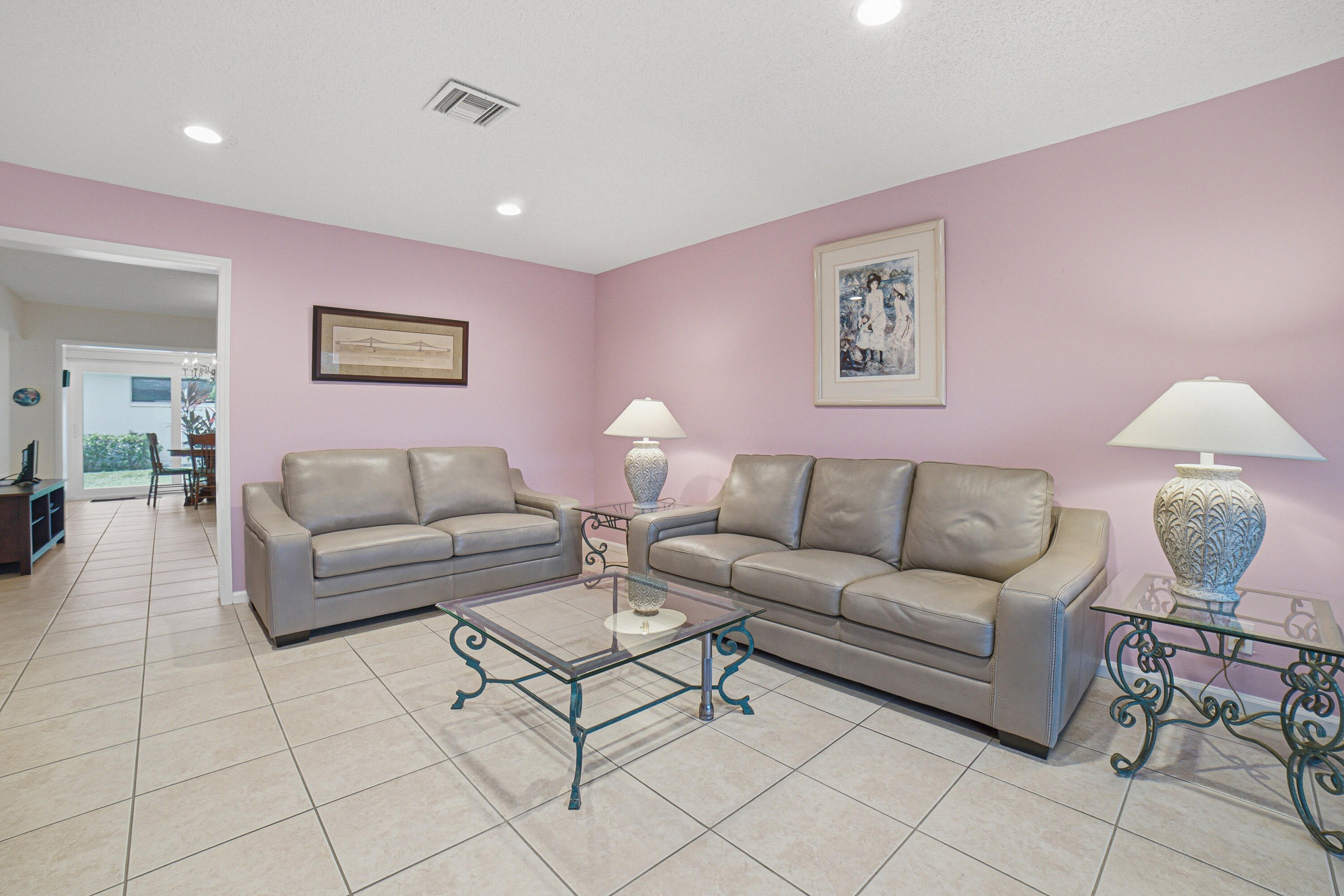 GREENTREE VILLAS CONDO - Residential