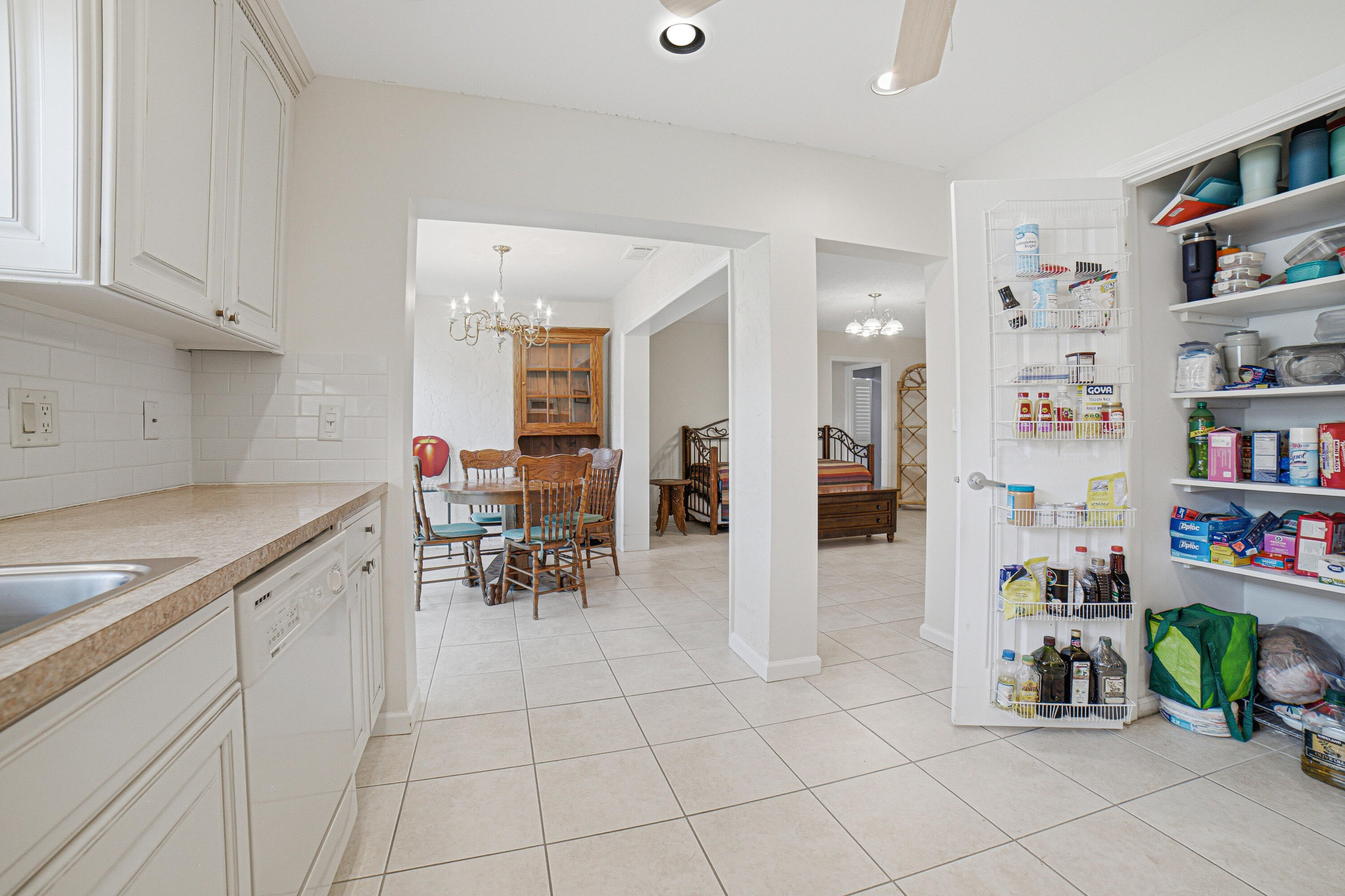 GREENTREE VILLAS CONDO - Residential
