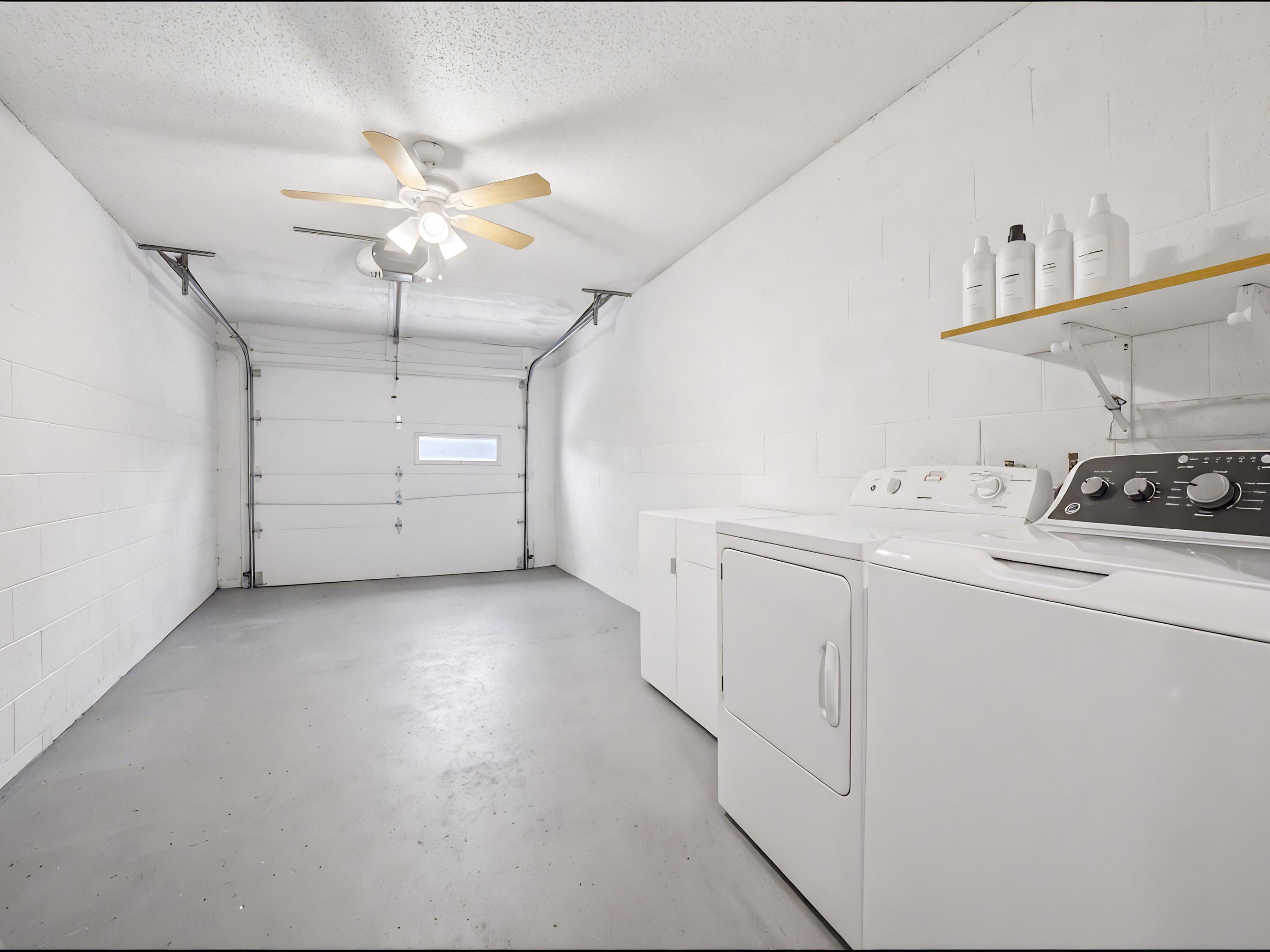 GREENTREE VILLAS CONDO - Residential