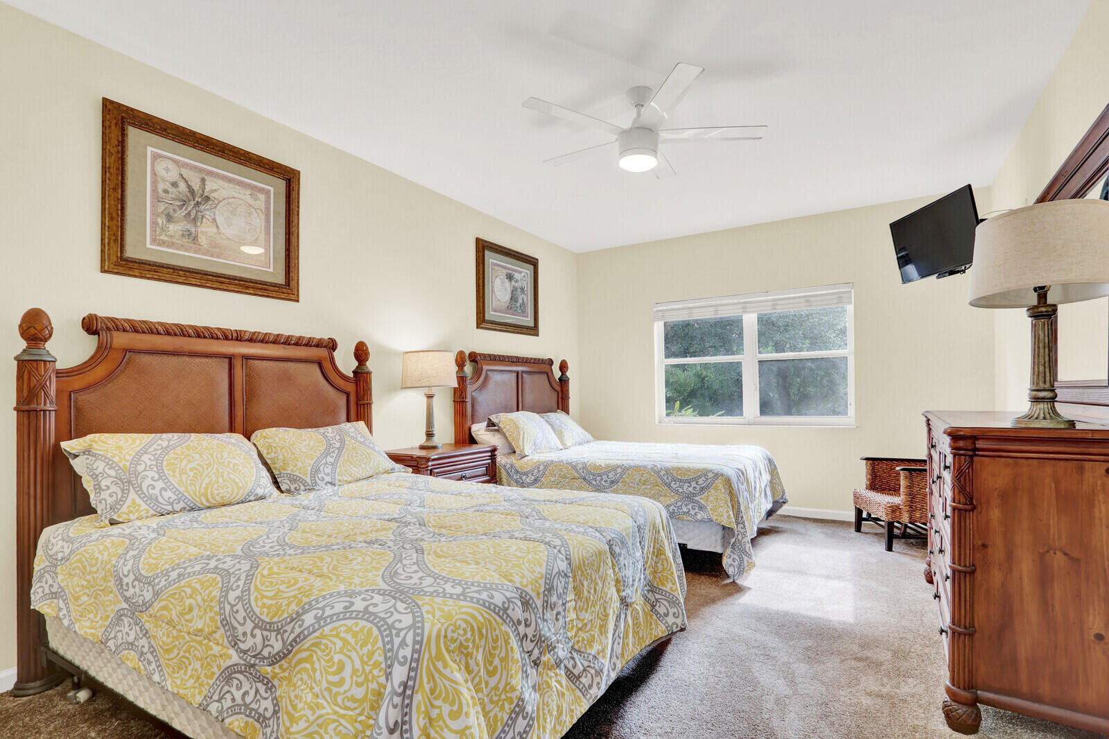 CASTLE PINES CONDOMINIUM - Residential