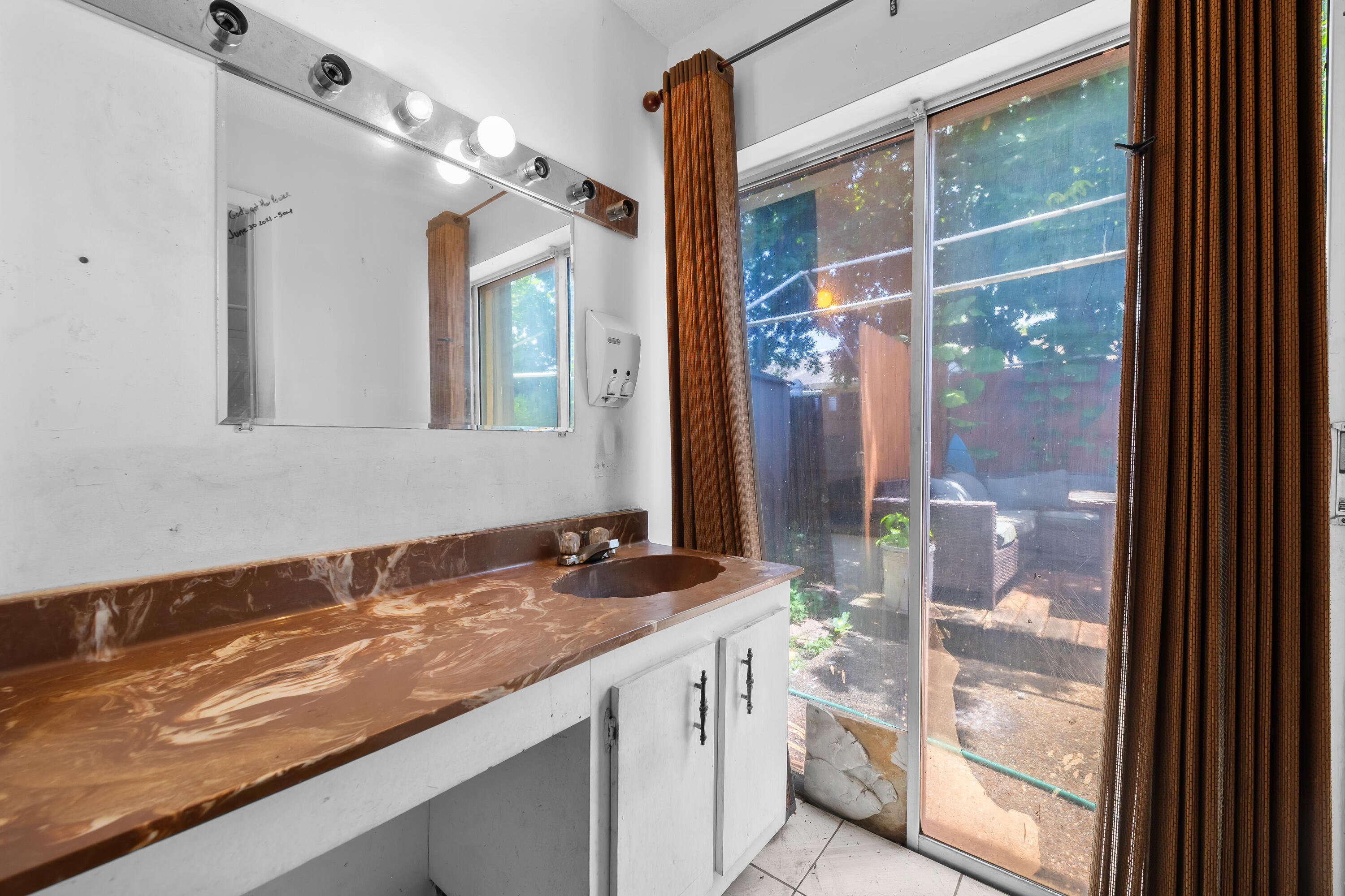 NORTH LAUDERDALE VILLAGE SEC 1 - Residential