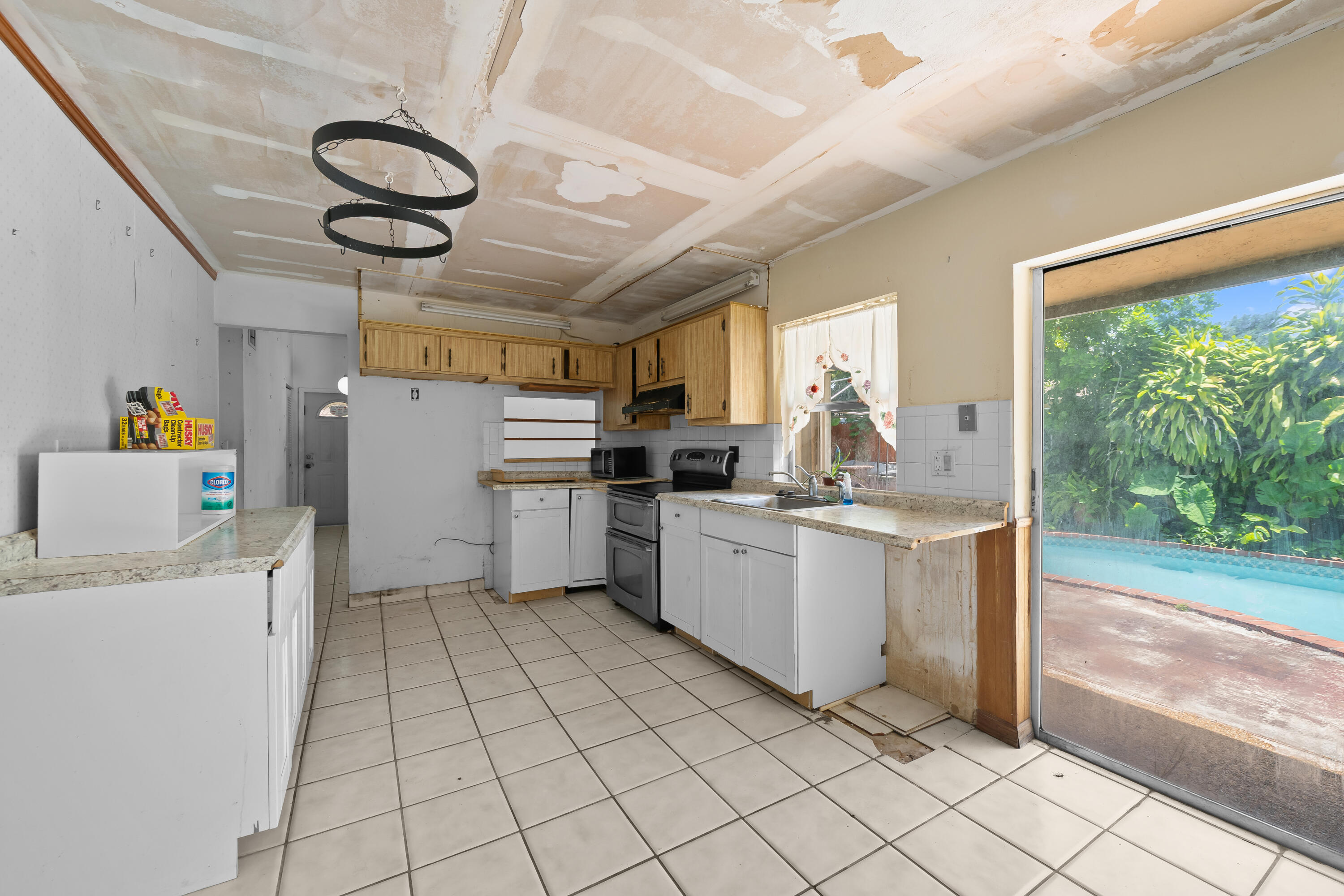 NORTH LAUDERDALE VILLAGE SEC 1 - Residential