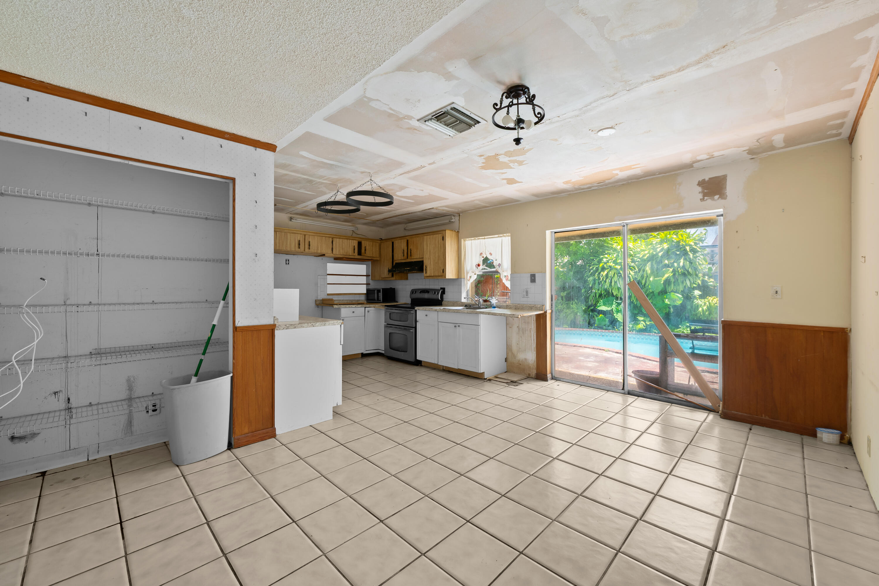 NORTH LAUDERDALE VILLAGE SEC 1 - Residential