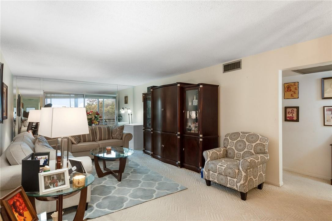 WYNMOOR - Residential