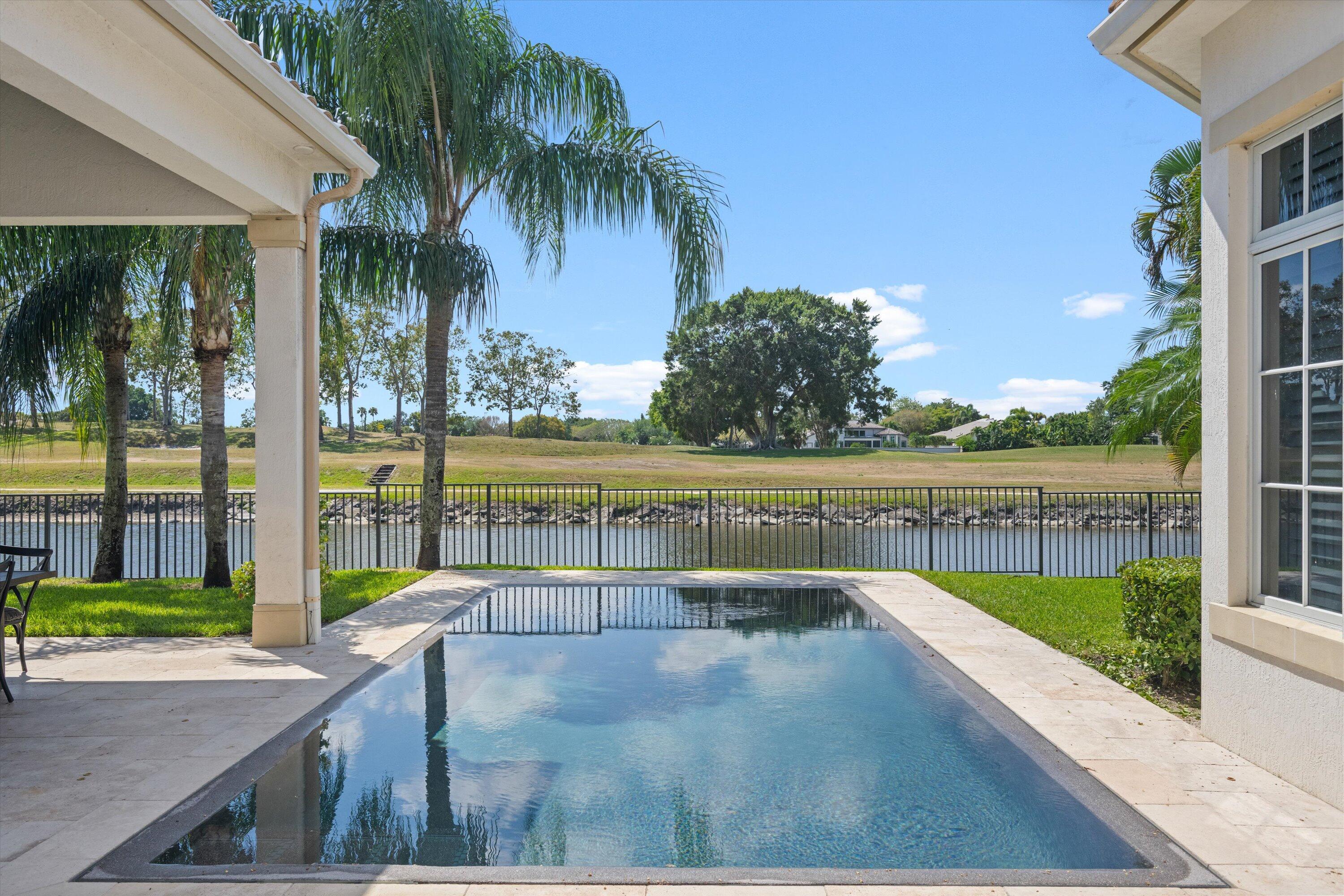 HUNTERS CHASE OF PALM BEACH POLO & COUNT - Residential Lease