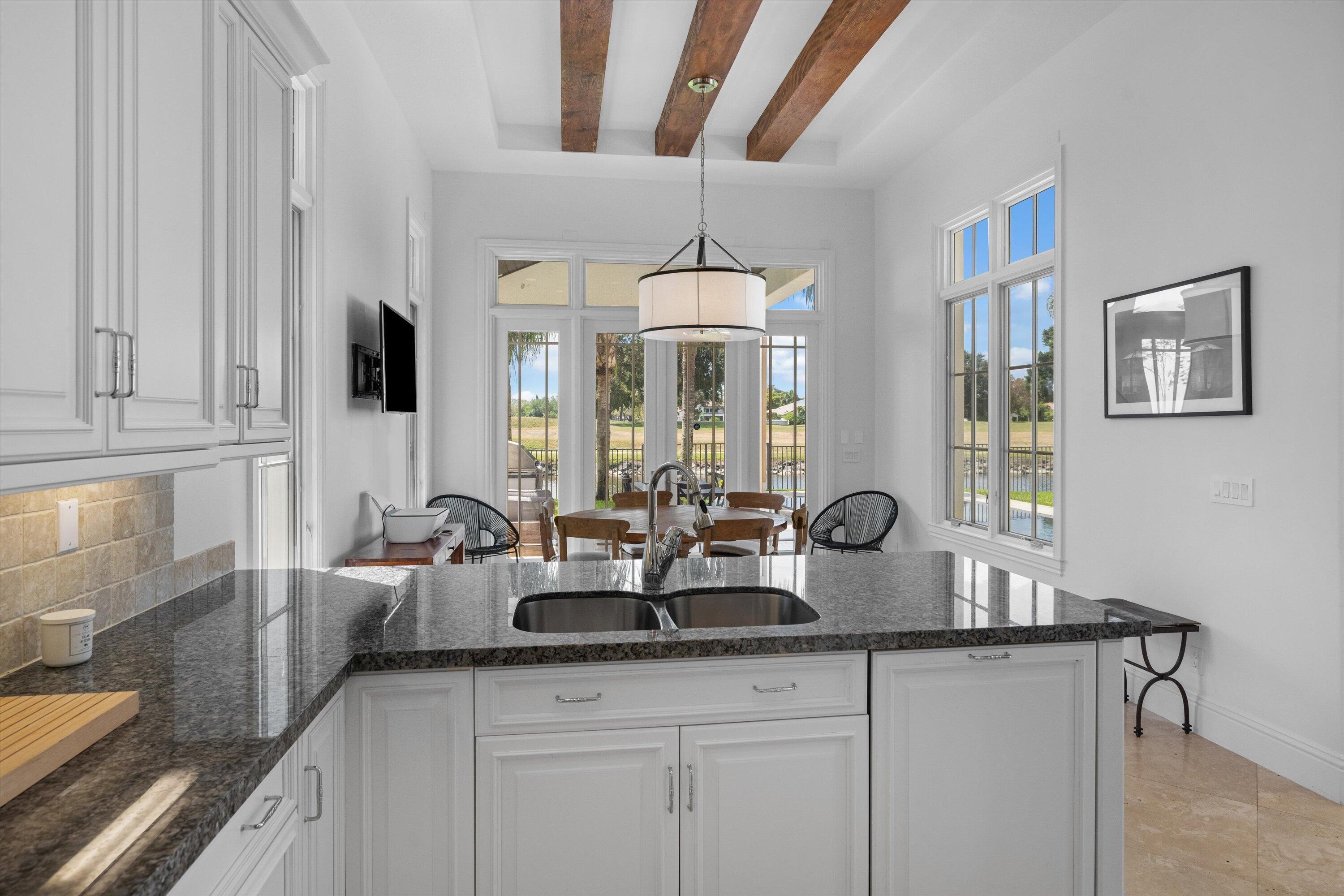 HUNTERS CHASE OF PALM BEACH POLO & COUNT - Residential Lease