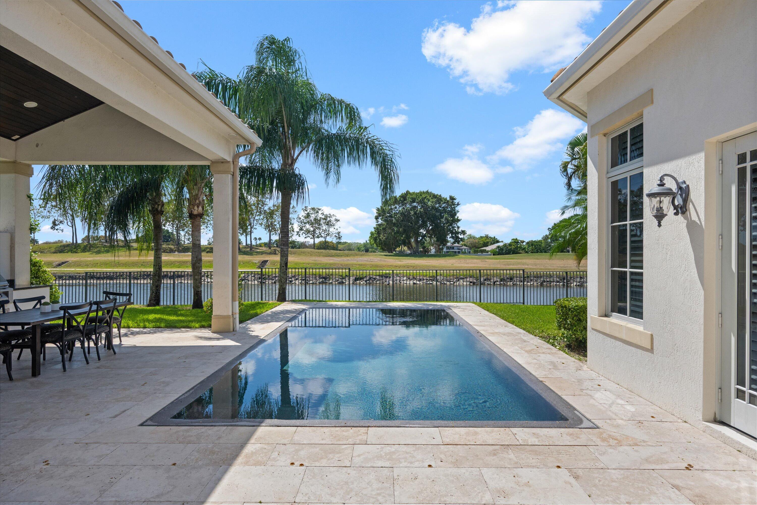 HUNTERS CHASE OF PALM BEACH POLO & COUNT - Residential Lease