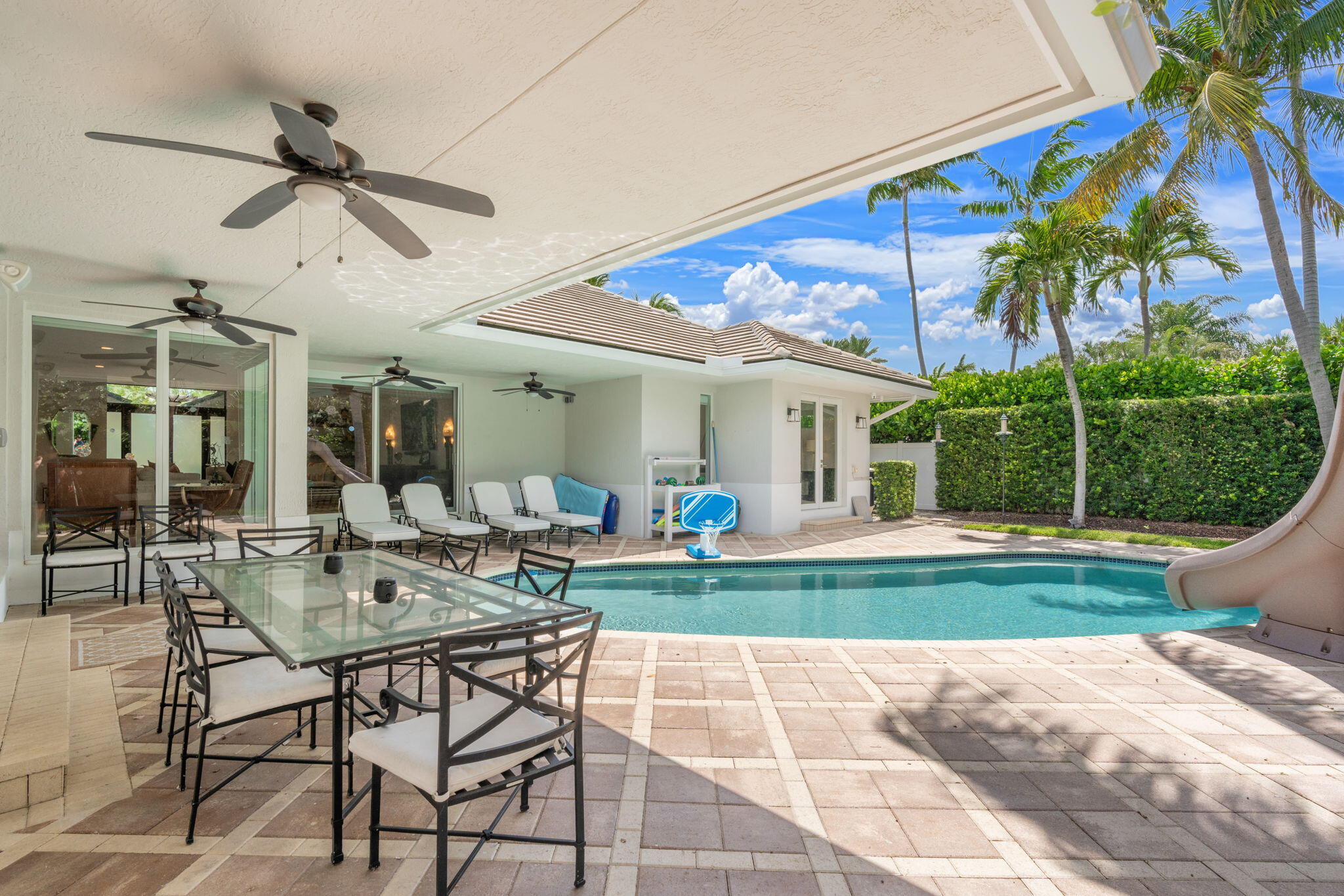 BEACH WAY HEIGHTS UNIT - Residential