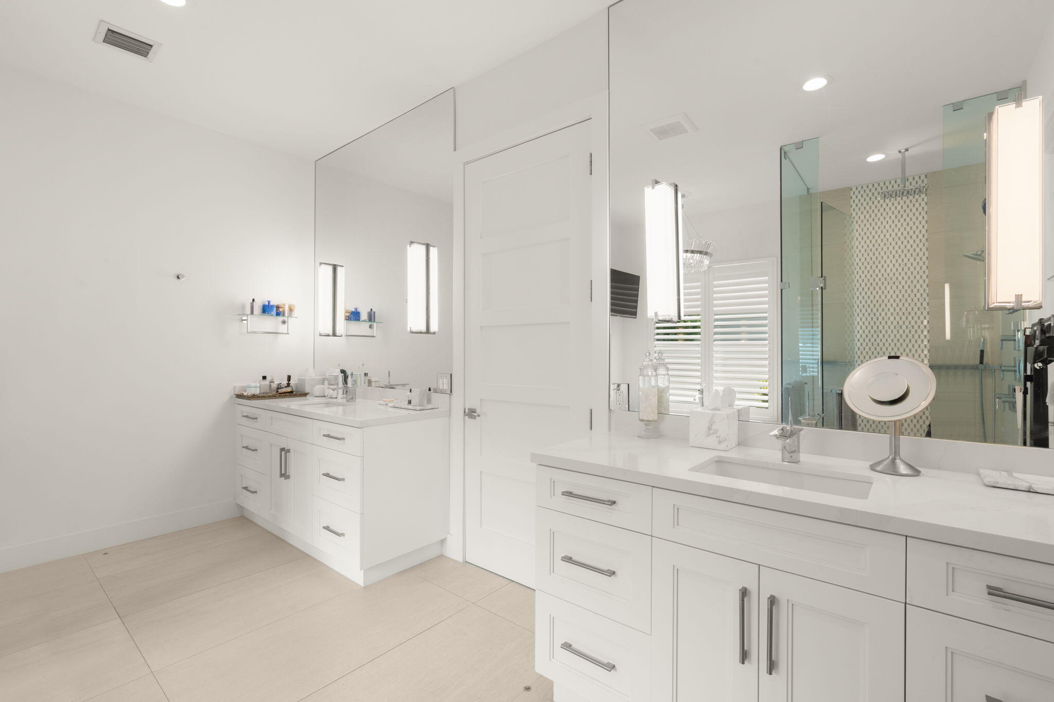 BEACH WAY HEIGHTS UNIT - Residential