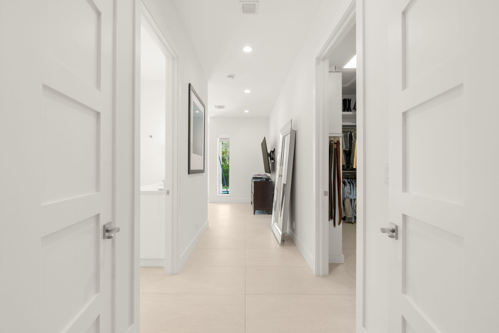 BEACH WAY HEIGHTS UNIT - Residential