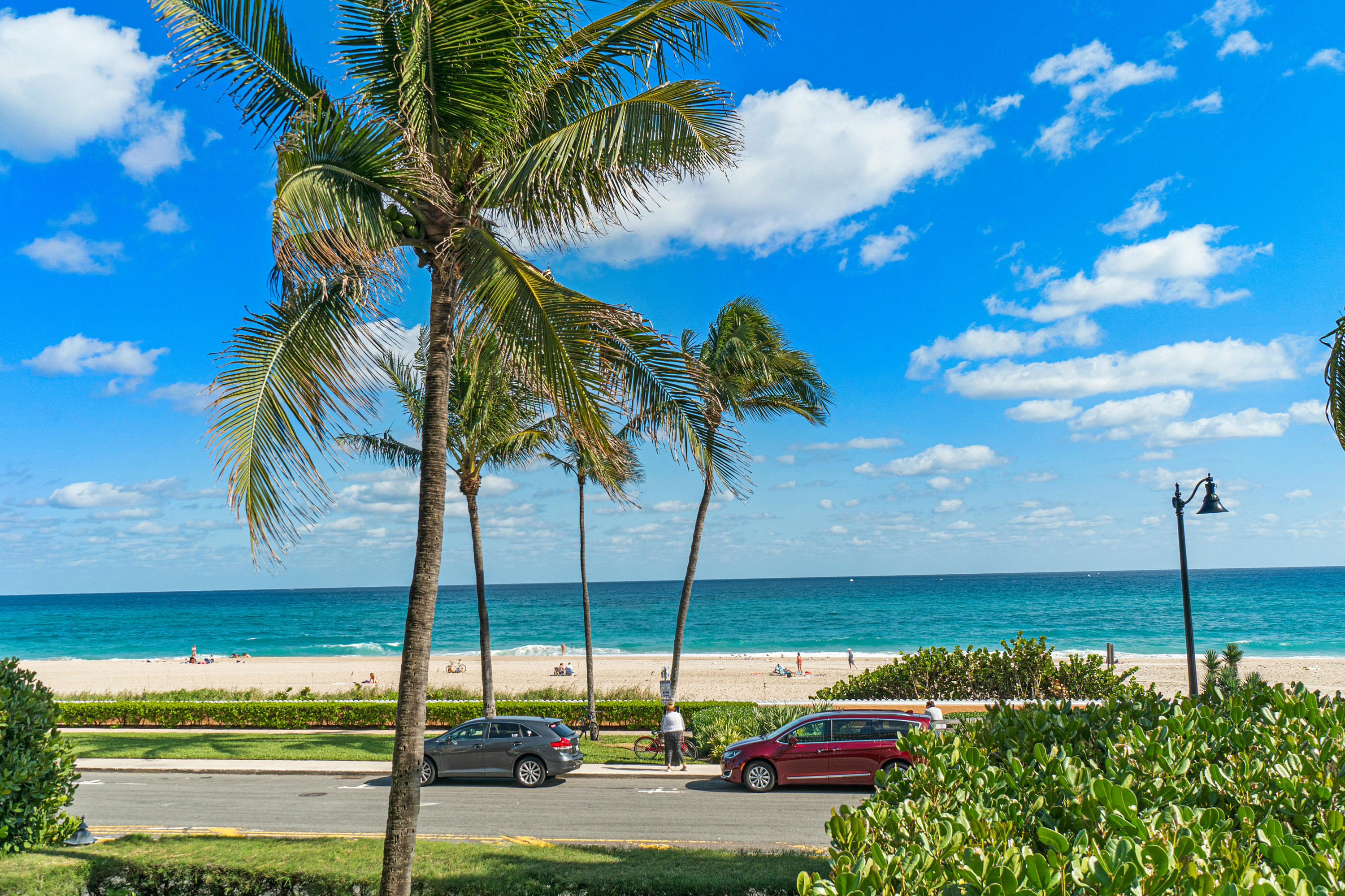 THREE HUNDRED SOUTH OCEAN BLVD APTS INC 300 S OCEA - Residential