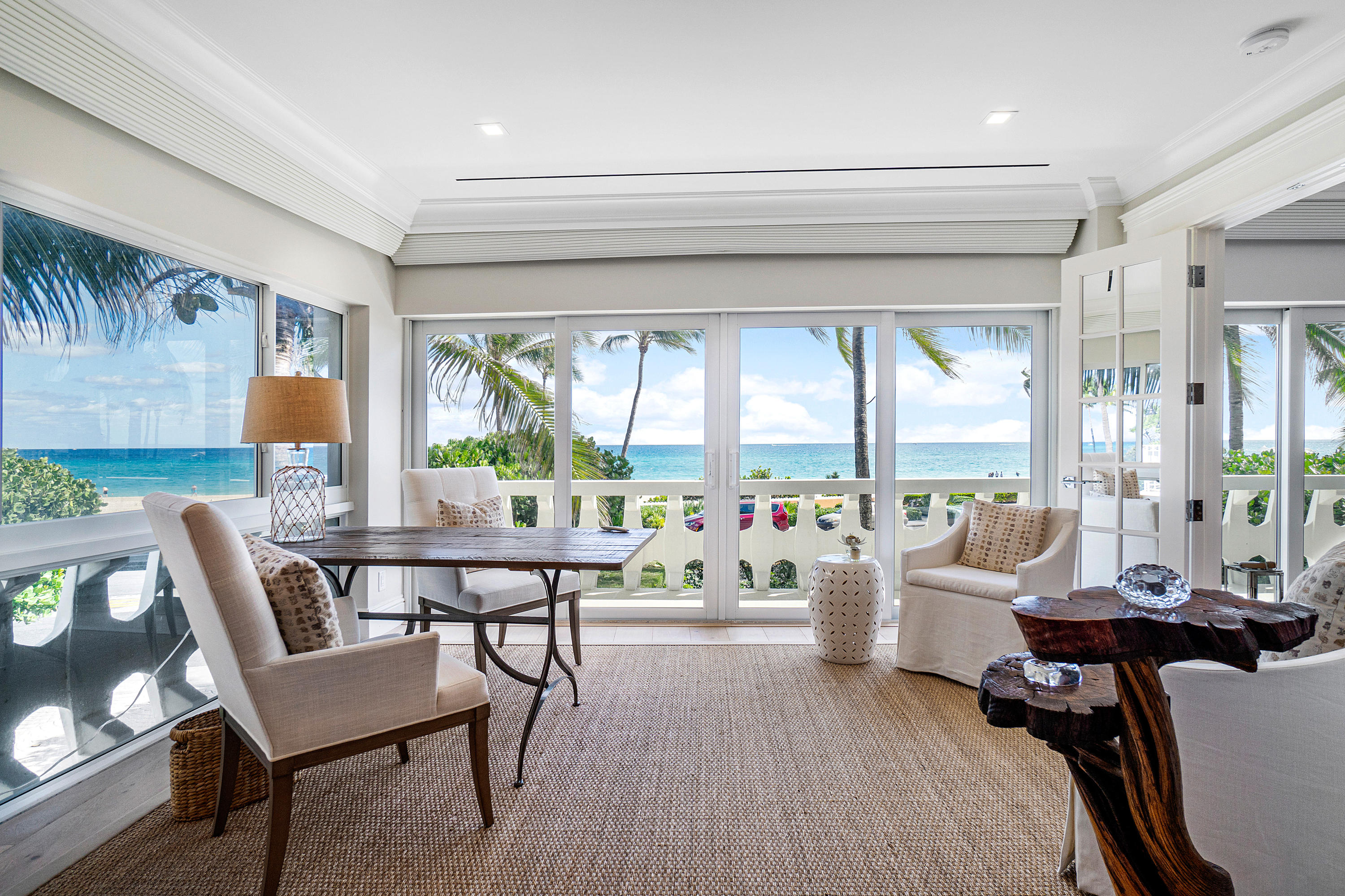 Coveted NE Corner Oceanfront Residence in the Boutique 300 Building offering a chic,beachy renovation with sprawling ocean views. Direct access to a oversized patio, 24 Hr. doorman, newly renovated gym and garage, onsite manager, heated pool and spa. Pet friendly building.
Conveniently located near Worth Avenue and the many dining and shopping 
establishments. Easy access to Palm Beach International Airport. Available Immediately.
It just doesn't get any better than this!