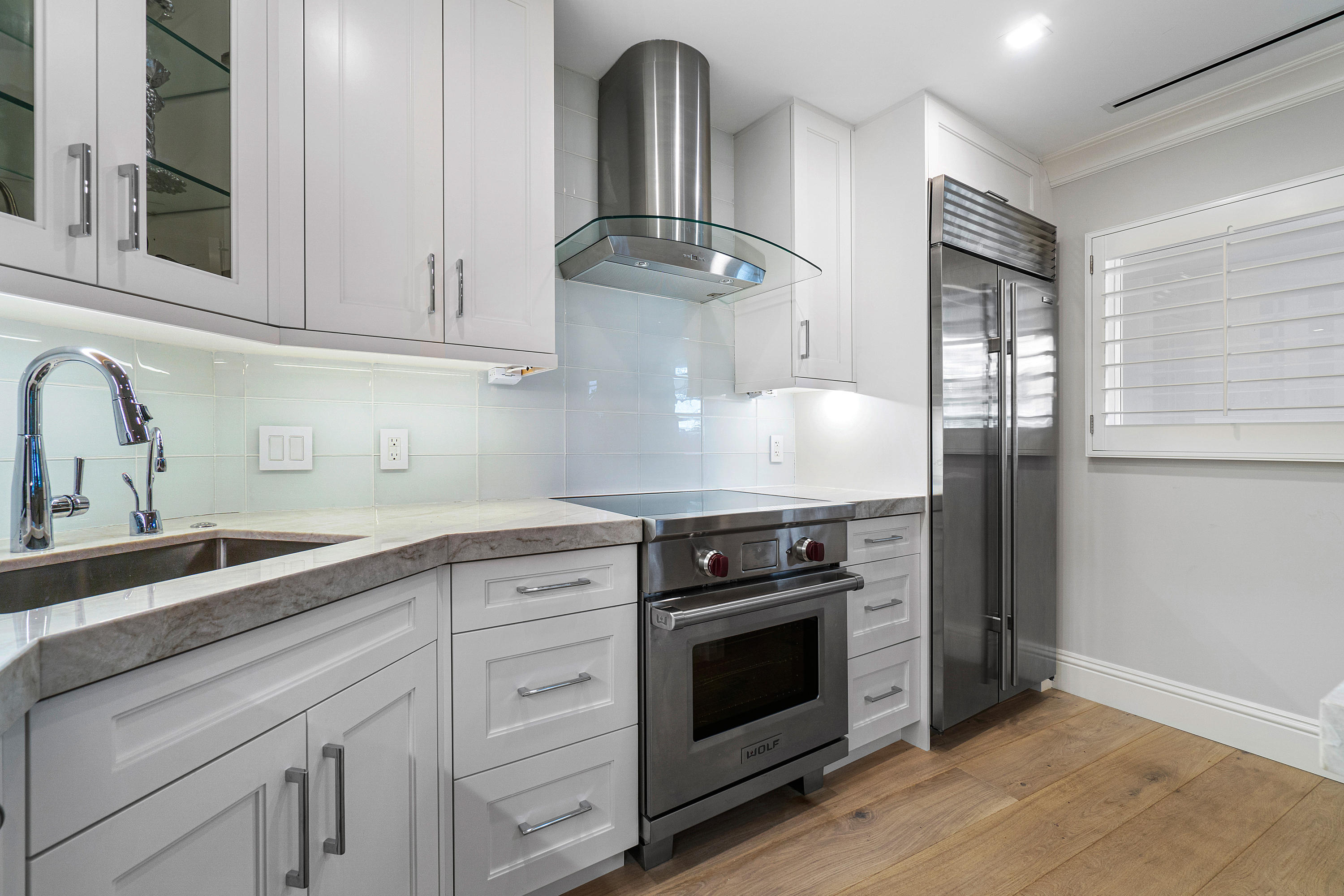 THREE HUNDRED SOUTH OCEAN BLVD APTS INC 300 S OCEA - Residential