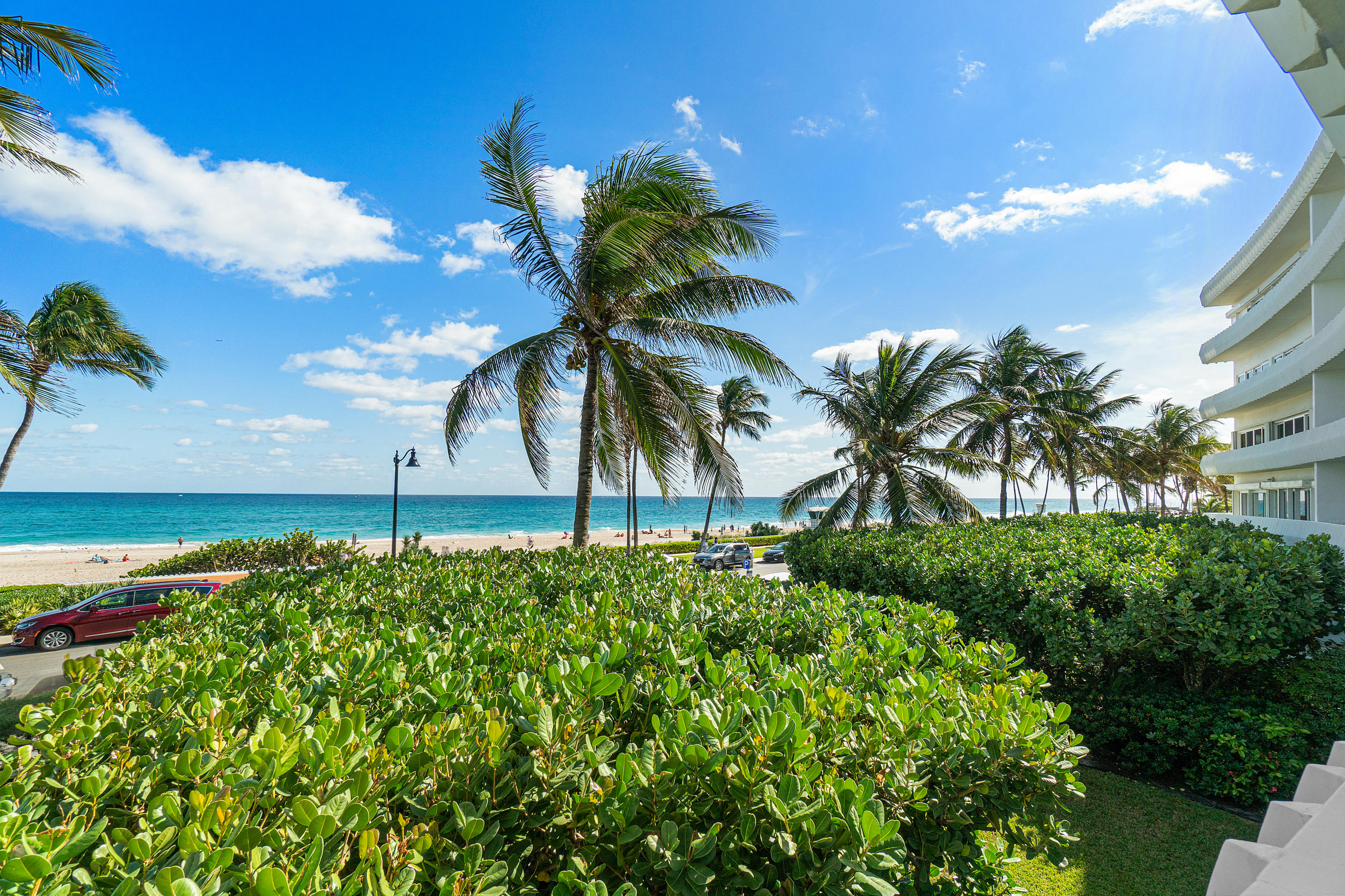 THREE HUNDRED SOUTH OCEAN BLVD APTS INC 300 S OCEA - Residential