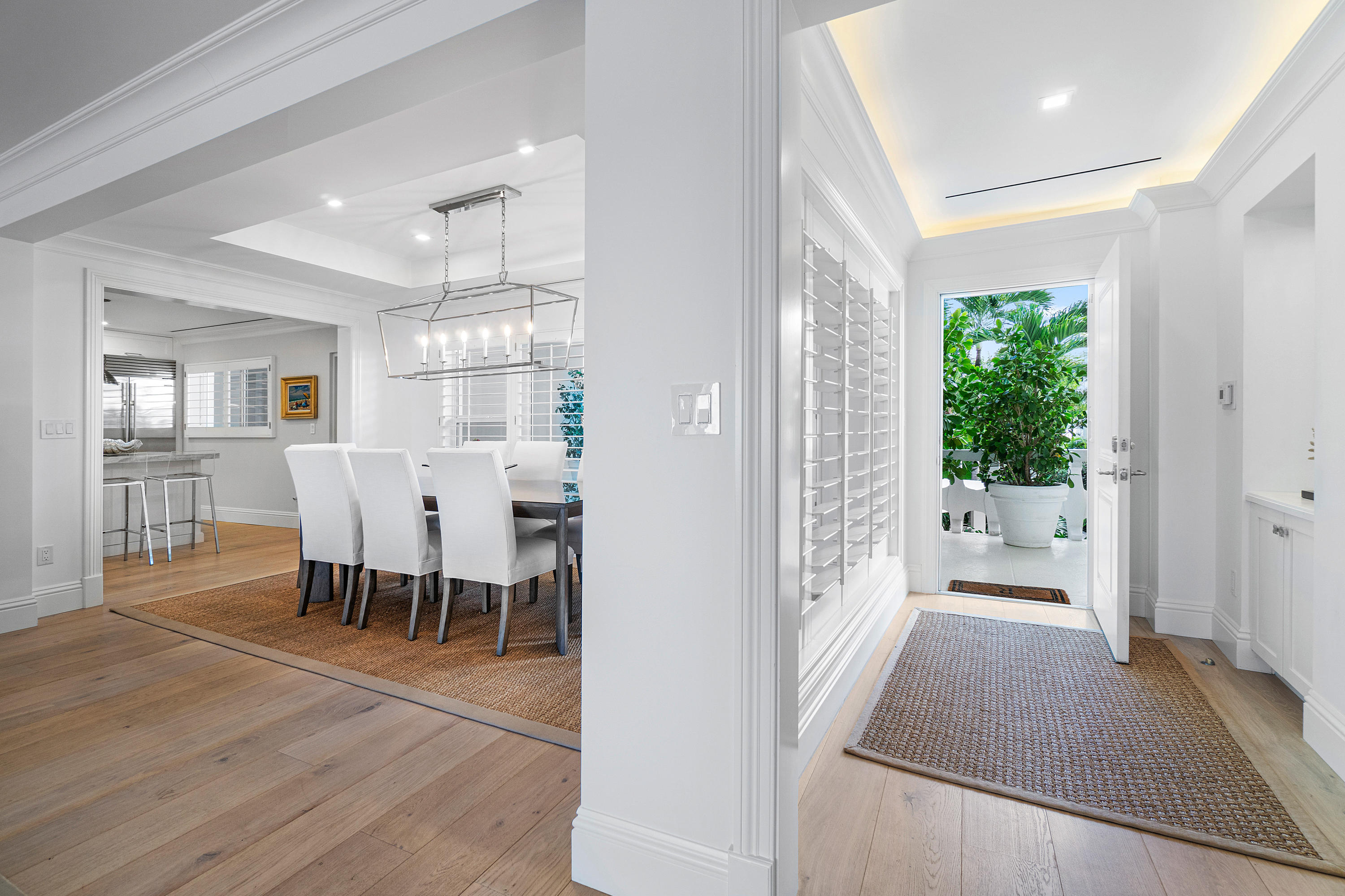 THREE HUNDRED SOUTH OCEAN BLVD APTS INC 300 S OCEA - Residential