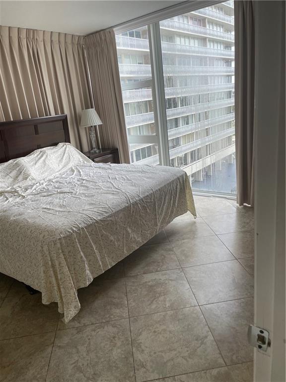 OCEAN MANOR CONDO - Residential