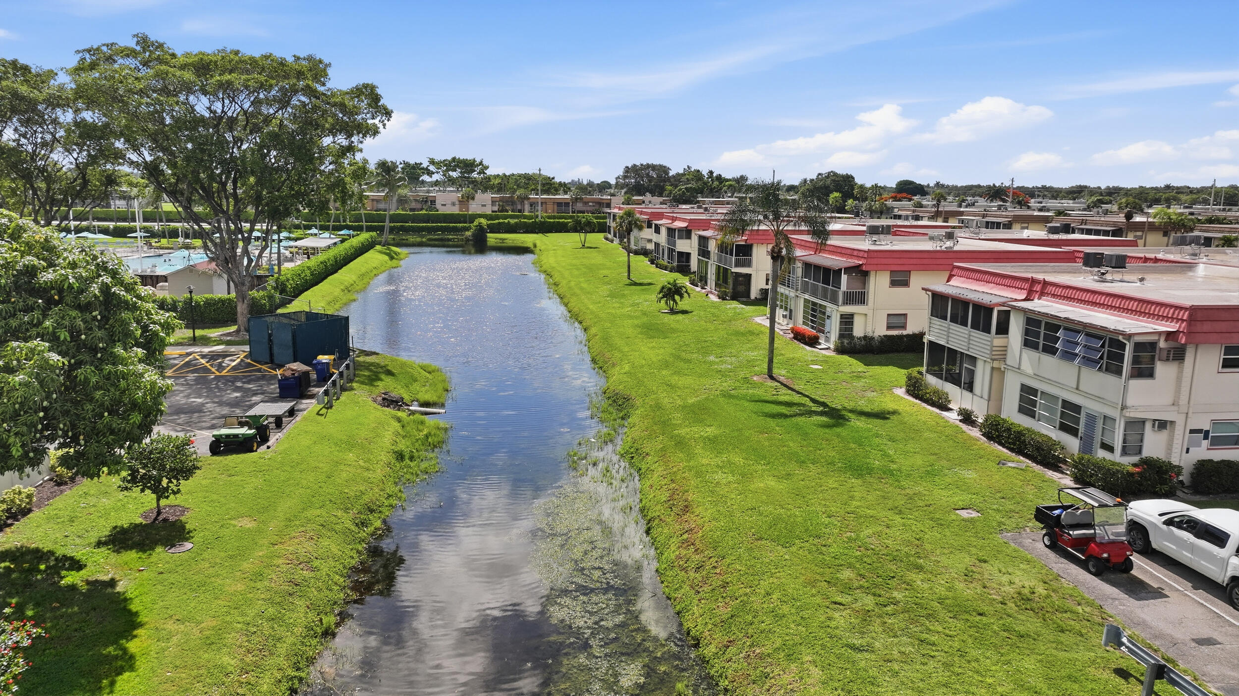 KINGS POINT SAXONY CONDOS - Residential