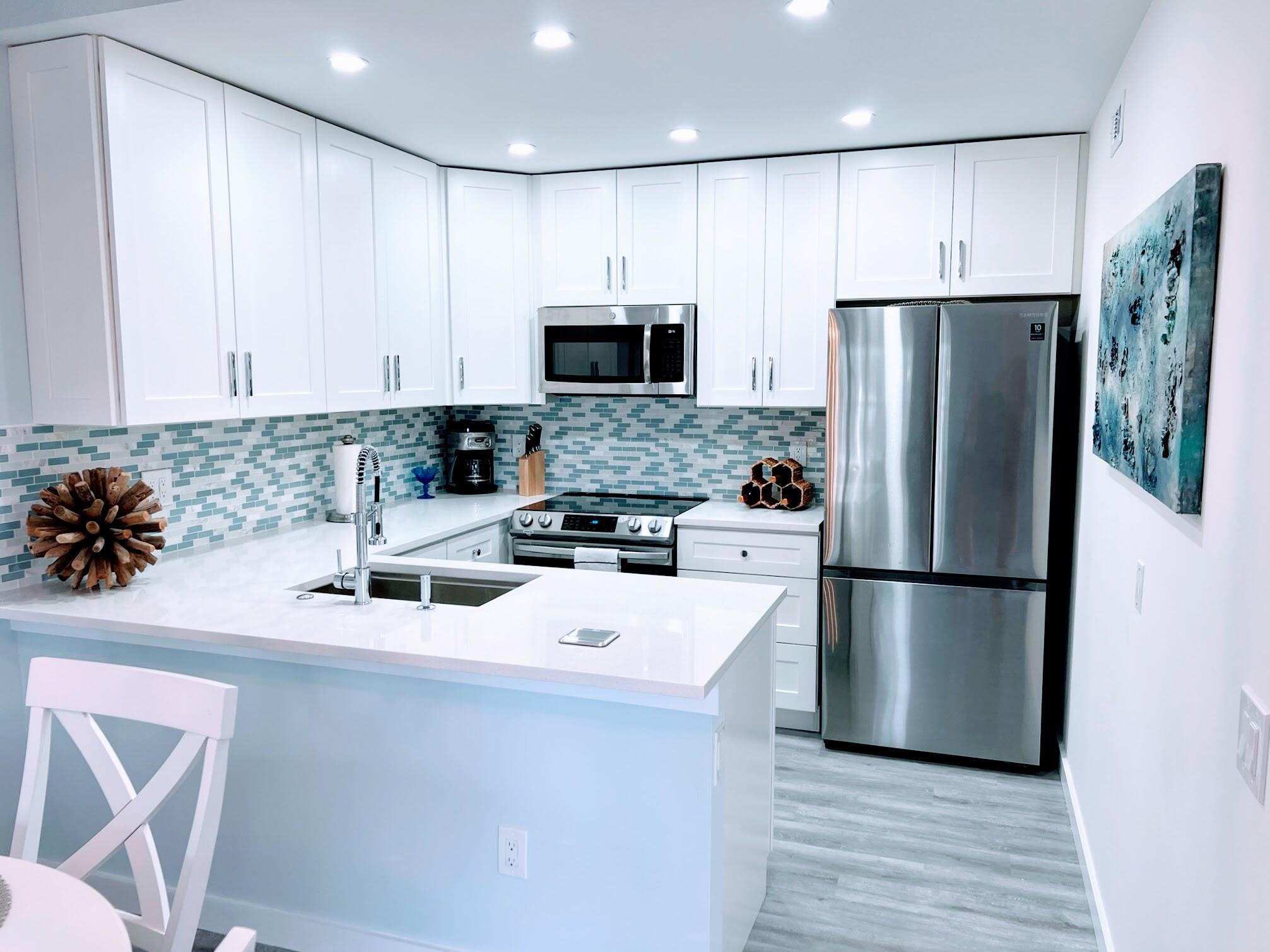 WATERSIDE VILLAGE OF PALM BEACH CONDO - Residential