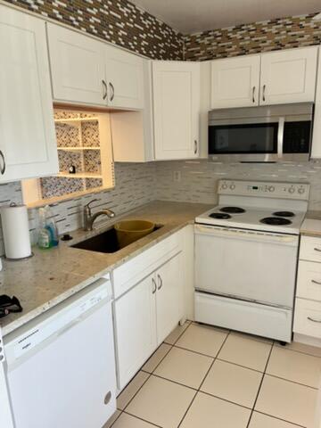 NASSAU VILLAGE WYNMOOR CONDO - Residential