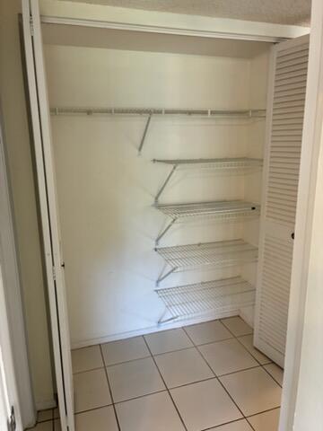 NASSAU VILLAGE WYNMOOR CONDO - Residential