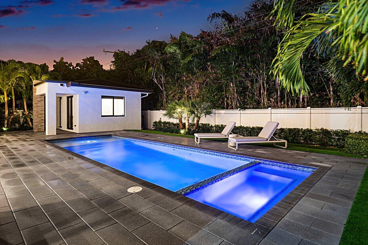 Boca Villas - Residential